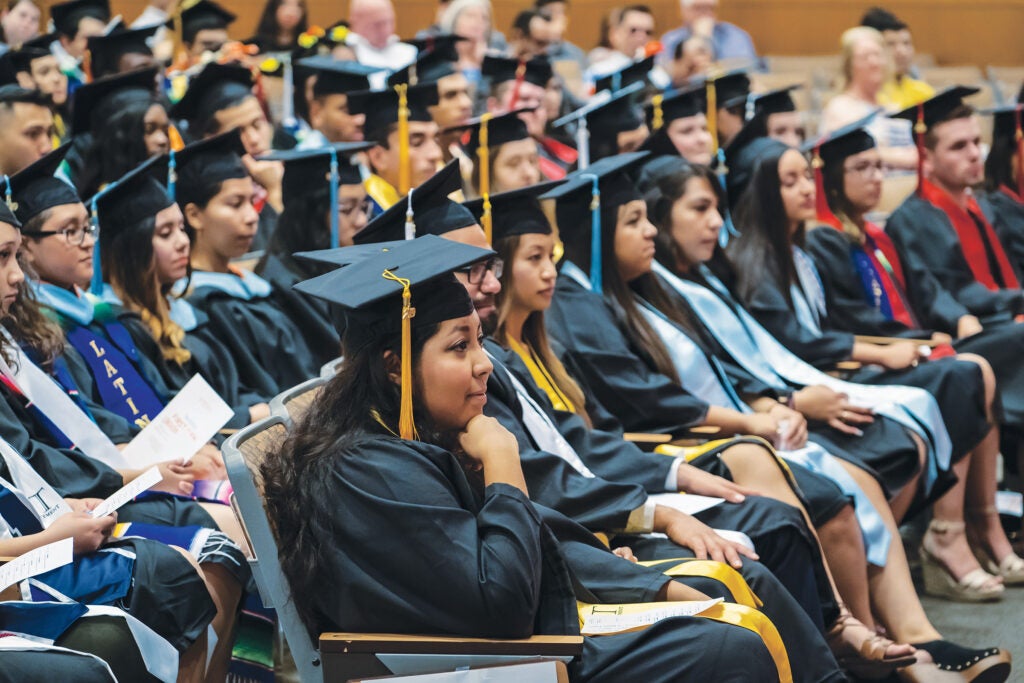 Commencement 2019 LatinX graduation